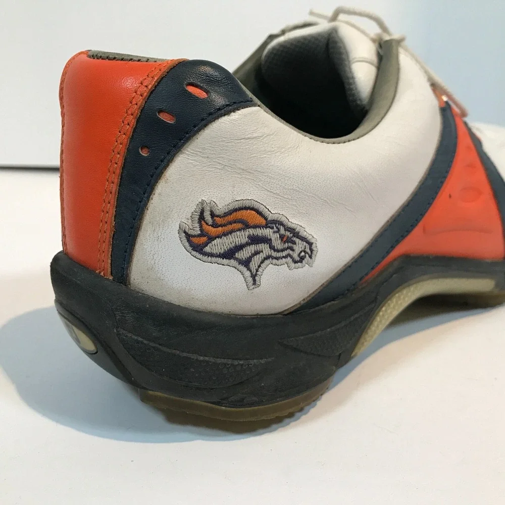 FootJoy MyJoys‎ NFL Denver Broncos Logo Golf Shoes Cleats 10.5M 53461